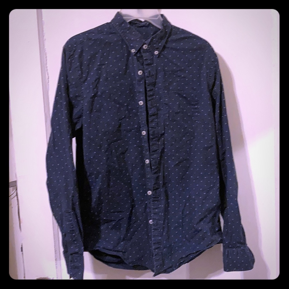 American Eagle Outfitters Men’s Classic Fit Shirt